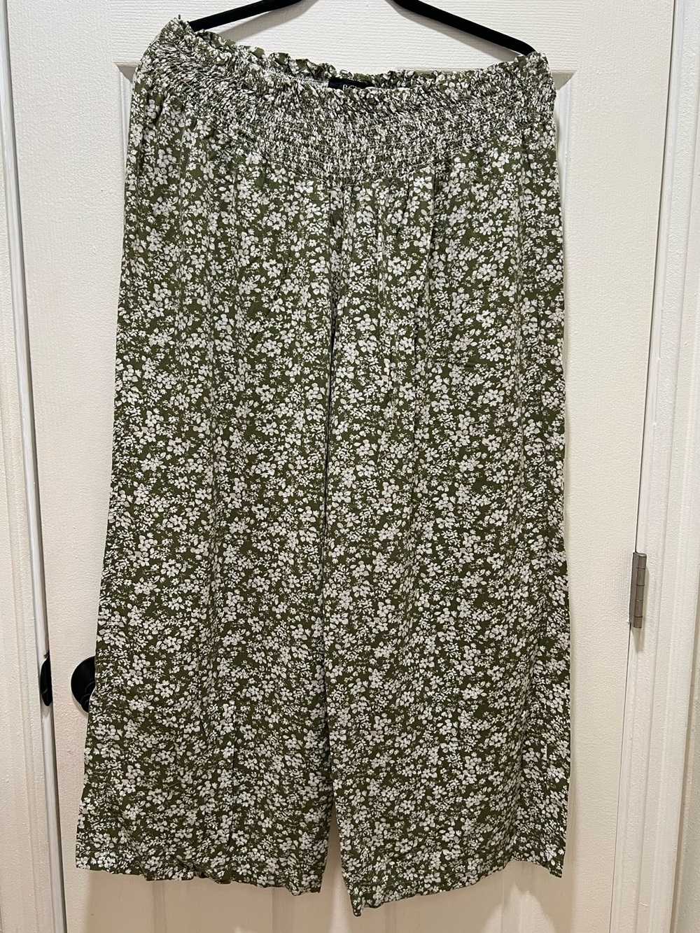 BCX Olive Green Floral Smocked High-Waist Wide-Leg Pants XL